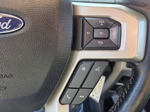 Used 2021 Ford F250 Lariat w/ Chrome Package image 30