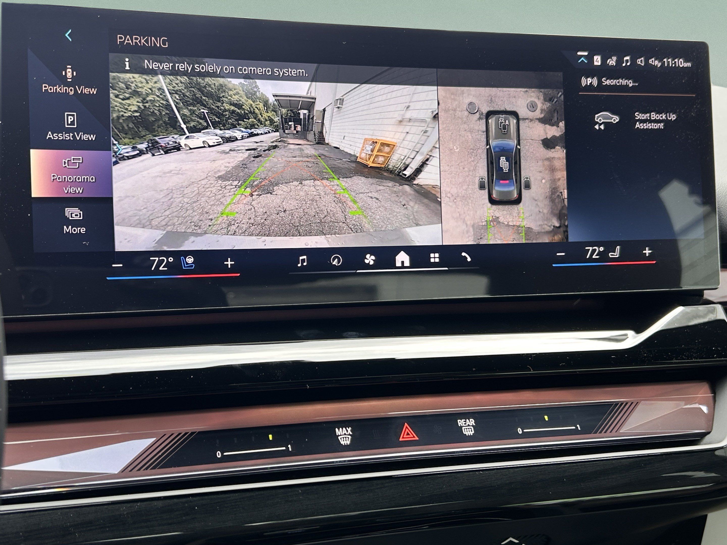 Used 2027 BMW i5 eDrive40 w/ M Sport Package RWD image 15