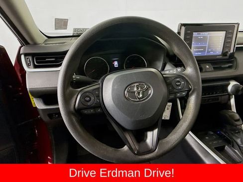 Certified 2021 Toyota RAV4 LE FWD image 11
