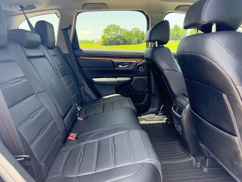 Used 2017 Honda CR-V Touring image 32