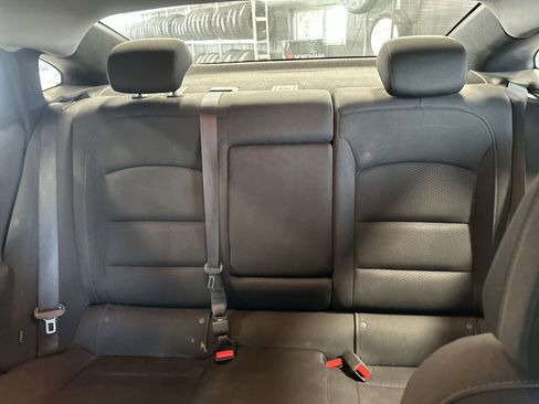 Used 2018 Chevrolet Malibu LT FWD image 27