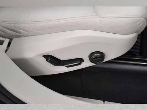 Certified 2023 Volvo XC90 B6 Plus w/ Protection Package Premier image 33