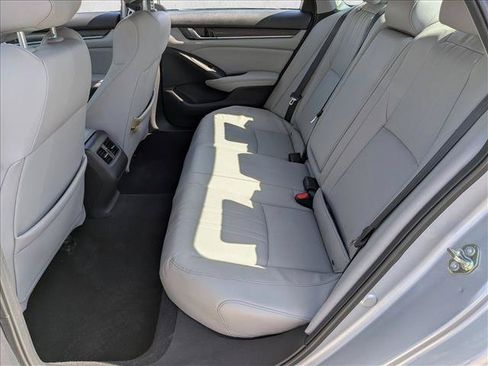Used 2018 Honda Accord EX-L image 18