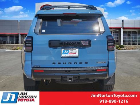 Used 2026 Toyota 4Runner Platinum AWD/4WD image 7