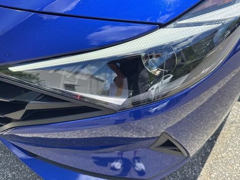 Used 2023 Hyundai Elantra SEL w/ Convenience Package FWD image 30