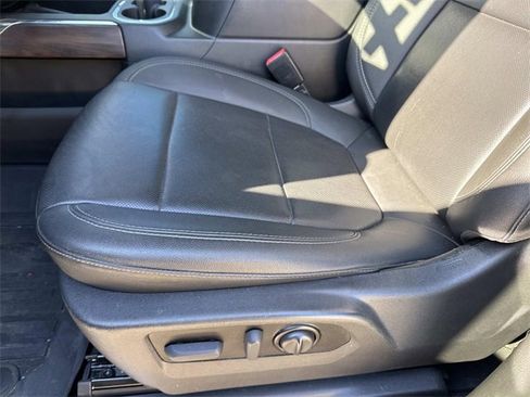 Used 2022 GMC Sierra 1500 SLT image 21