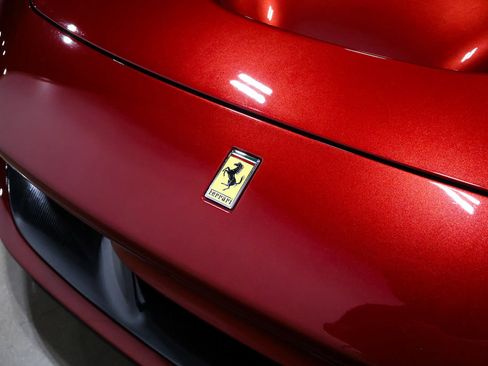 Used 2022 Ferrari F8 Tributo RWD image 79