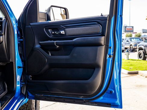 Used 2023 RAM 1500 Big Horn AWD/4WD image 38