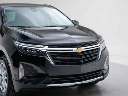 Used 2024 Chevrolet Equinox LT w/ LPO, Floor Liner Package image 12