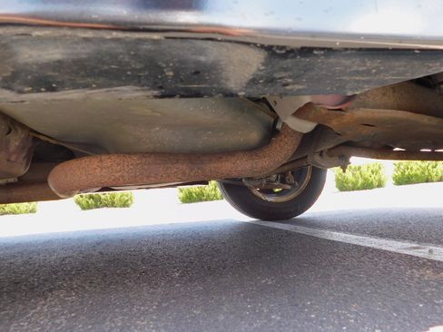 Used 1992 Pontiac Sunbird SE image 27