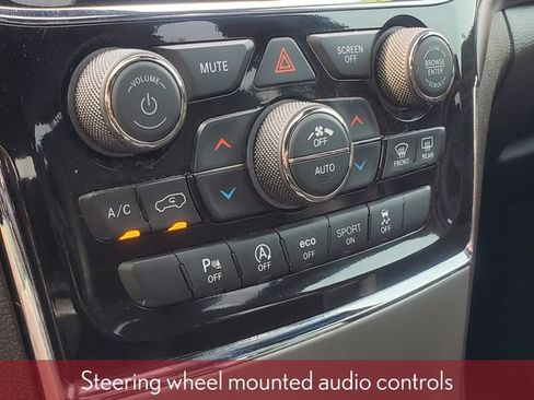 Used 2022 Jeep Grand Cherokee Laredo X RWD image 23