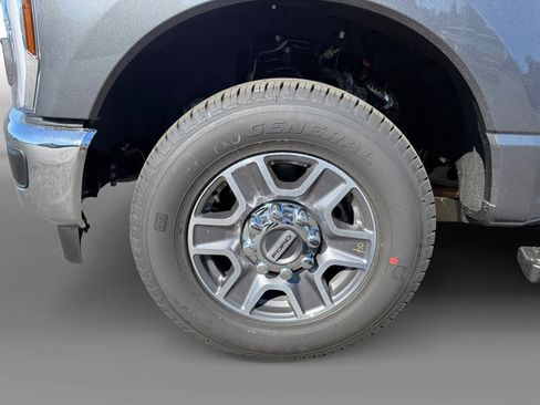 New 2026 Ford F250 Lariat w/ Camper Package image 9