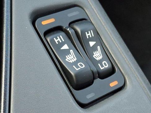 Certified 2024 Subaru Crosstrek 2.5i Limited w/ Crosstrek Mirror Package image 25