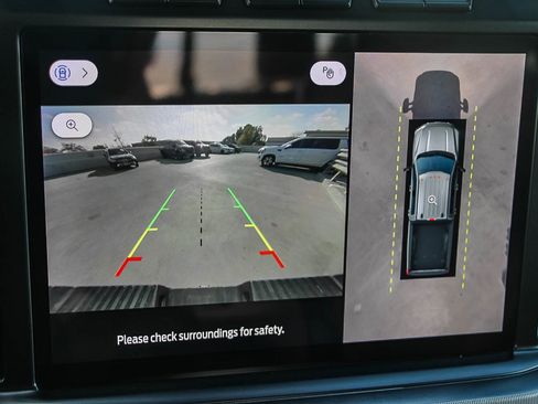 Used 2024 Ford F350 Platinum image 23