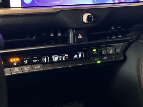 New 2026 Toyota Crown Signia image 23