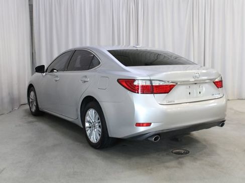 Used 2013 Lexus ES 350 w/ Luxury Pkg FWD image 27