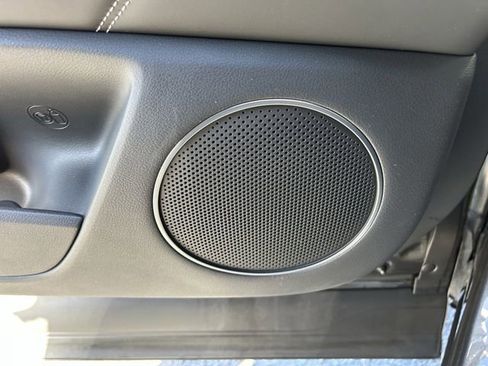 New 2026 Genesis GV80 2.5T Advanced image 21