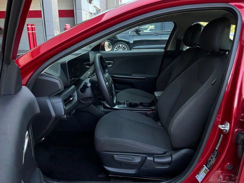 Used 2025 Kia K4 FWD image 10