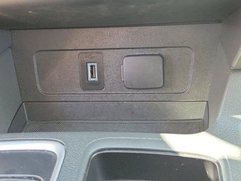 Certified 2017 Ford Escape SE FWD image 28