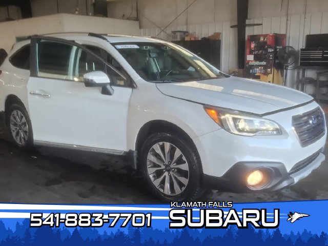 Used 2017 Subaru Outback 3.6R Touring w/ Popular Package #5A AWD/4WD image 1