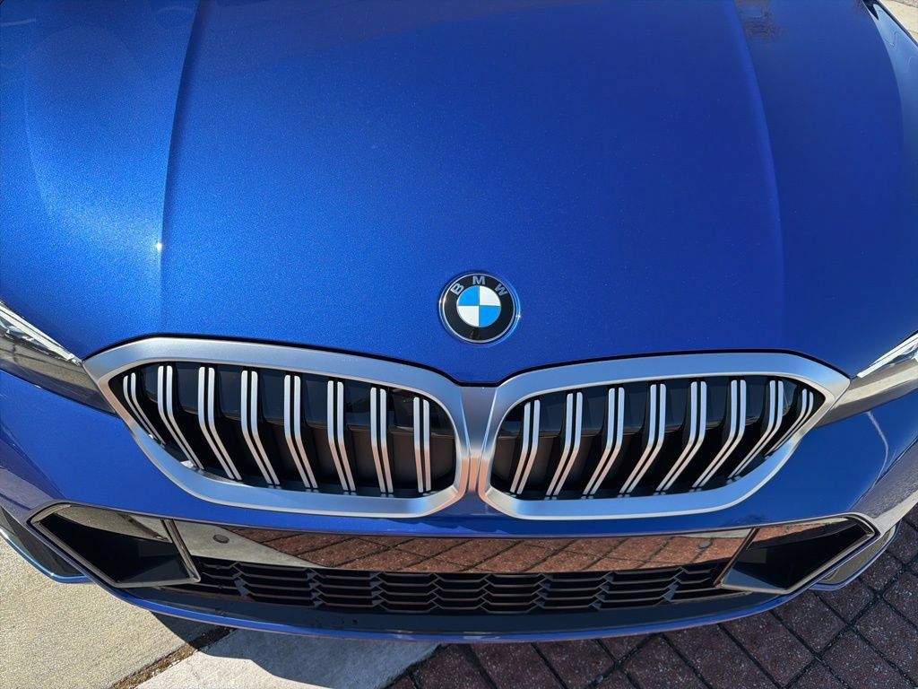New 2026 BMW 330i Sedan w/ M Sport Package RWD image 12