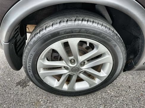 Used 2014 Nissan Juke SL AWD/4WD image 21
