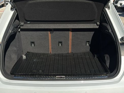 Used 2022 Audi Q3 2.0T Premium Plus image 25