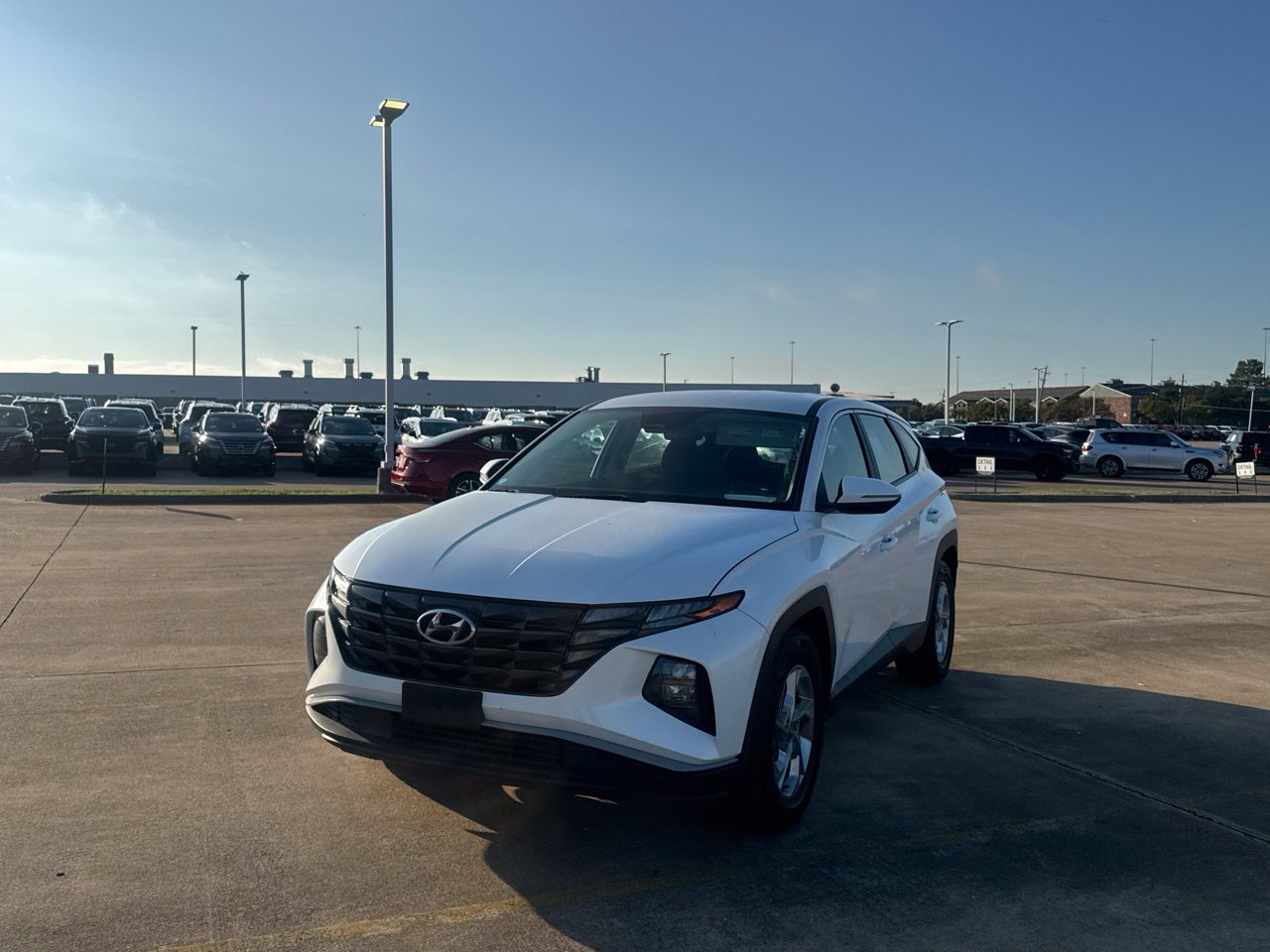 Used 2022 Hyundai Tucson SE w/ Cargo Package FWD image 12