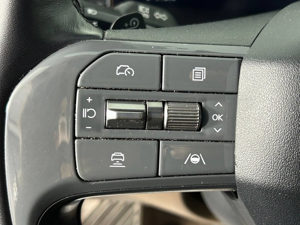 Used 2024 Kia EV9 GT-Line AWD/4WD image 28