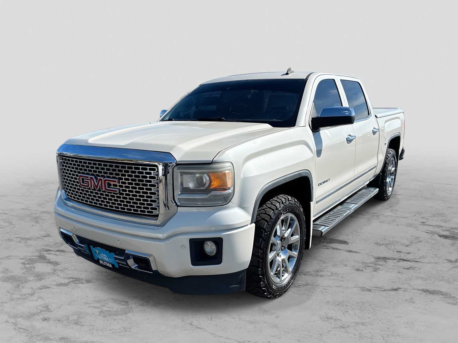 Used 2014 GMC Sierra 1500 Denali w/ Driver Alert Package AWD/4WD image 1