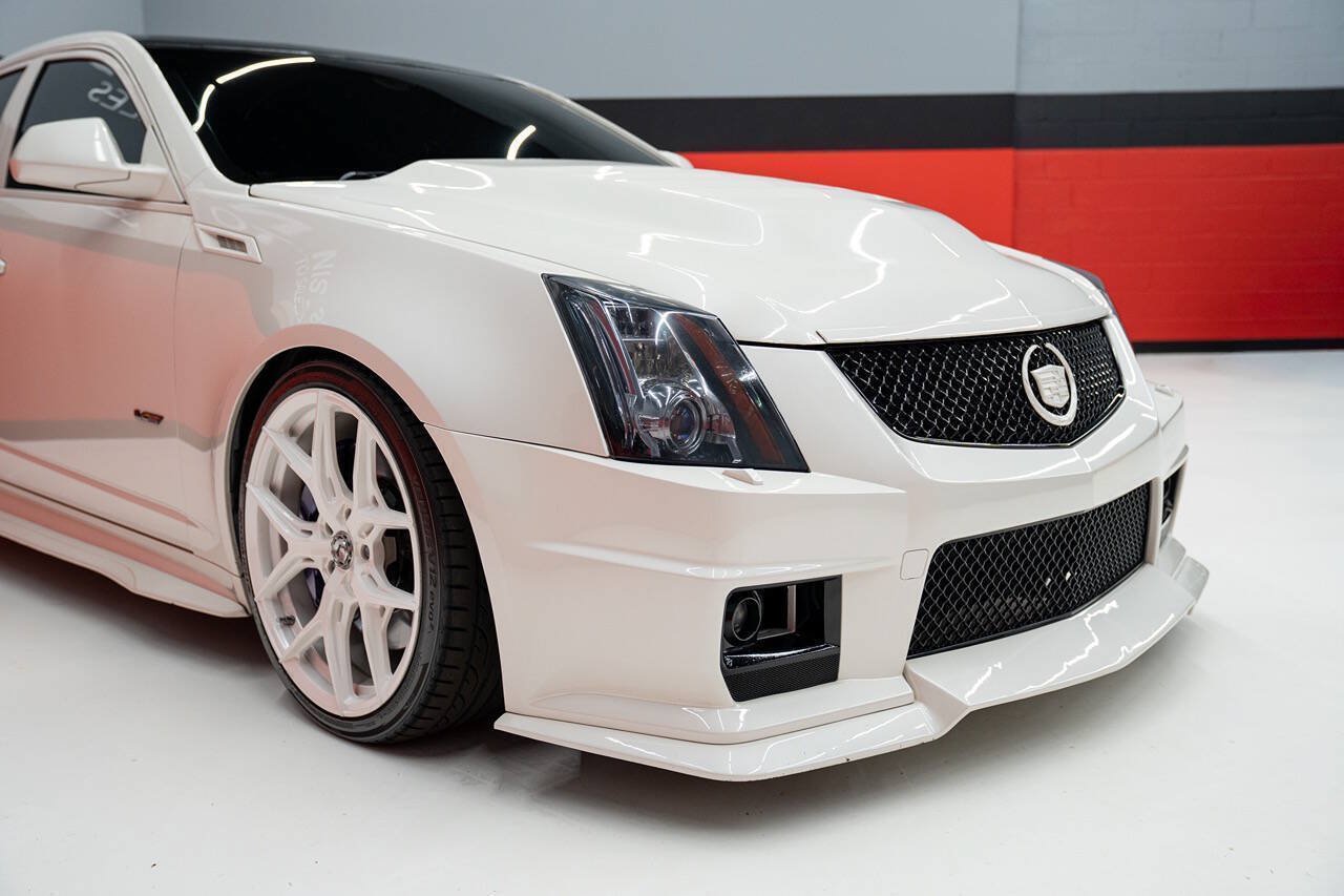 Used 2013 Cadillac CTS V RWD image 8