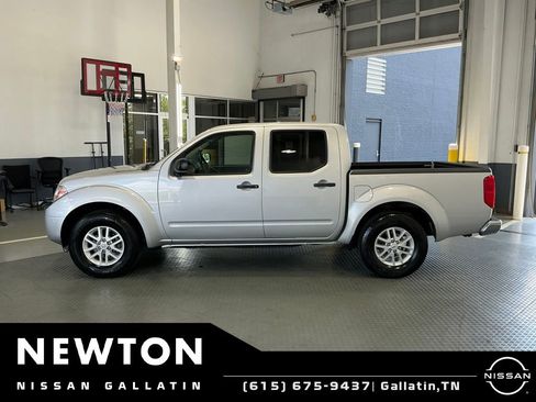 Used 2019 Nissan Frontier SV RWD image 3