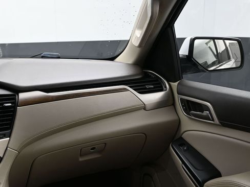 Used 2018 GMC Yukon Denali image 24