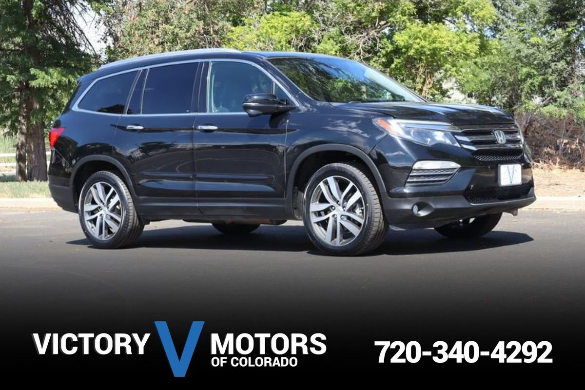 Used 2016 Honda Pilot Touring image 1