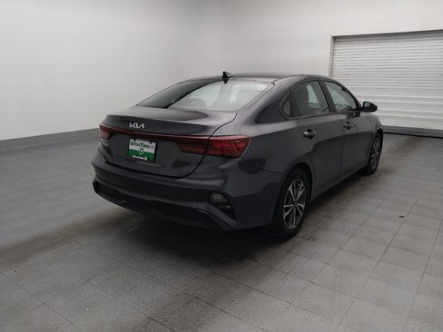 Used 2024 Kia Forte LXS w/ LXS Technology Package FWD image 9