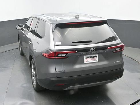 New 2026 Toyota Grand Highlander Limited image 32