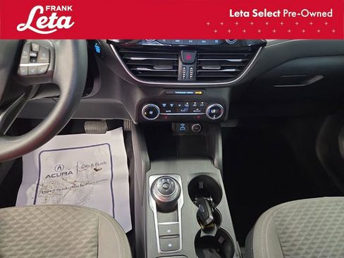 Used 2020 Ford Escape SE FWD image 11