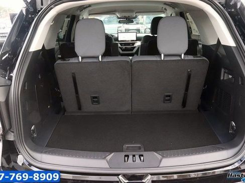 New 2026 Ford Explorer Active RWD image 14