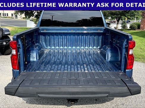 Used 2024 Chevrolet Silverado 1500 Custom AWD/4WD image 28