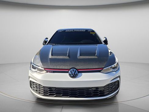 Used 2024 Volkswagen GTI SE FWD image 3