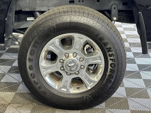 Certified 2026 RAM 2500 Big Horn AWD/4WD image 17