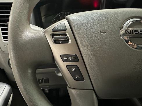 Used 2021 Nissan NV 2500 S image 24