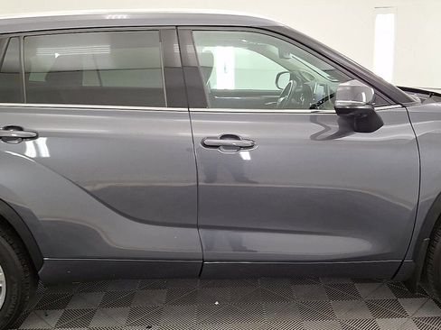 Certified 2020 Toyota Highlander Limited image 5