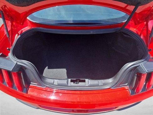 Used 2022 Ford Mustang Premium RWD image 6