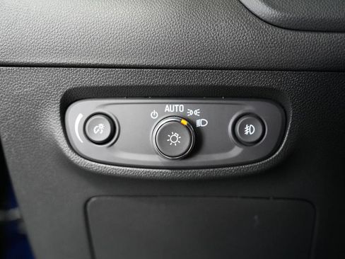 Used 2023 Buick Encore GX Select AWD/4WD image 22