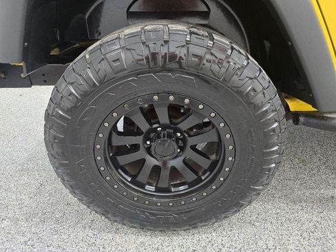 Used 2015 Jeep Wrangler Unlimited Sport w/ Quick Order Package 24S AWD/4WD image 30