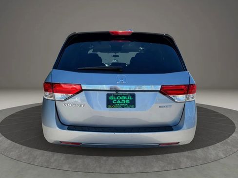 Used 2017 Honda Odyssey SE image 5