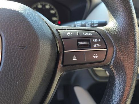 Used 2023 Honda HR-V LX image 22