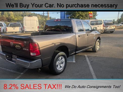 Used 2024 RAM 1500 Classic SLT image 8