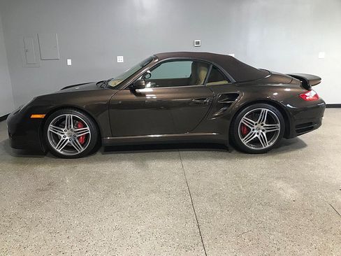 Used 2008 Porsche 911 Turbo AWD/4WD image 3